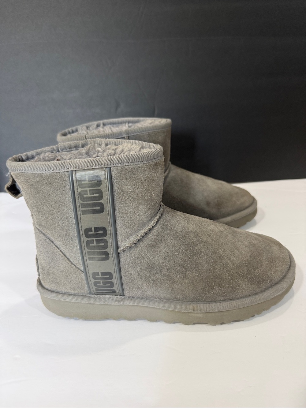UGG Classic Short boots, sz 9